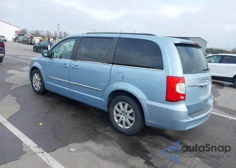 2013 Chrysler Town & Country Touring z USA, uszkodzony, nr VIN 2C4RC1BG0DR565617